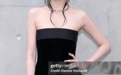 欧美《艳妻互换》